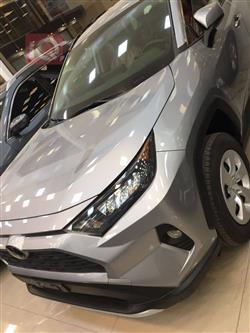 تۆیۆتا ڕاڤ 4